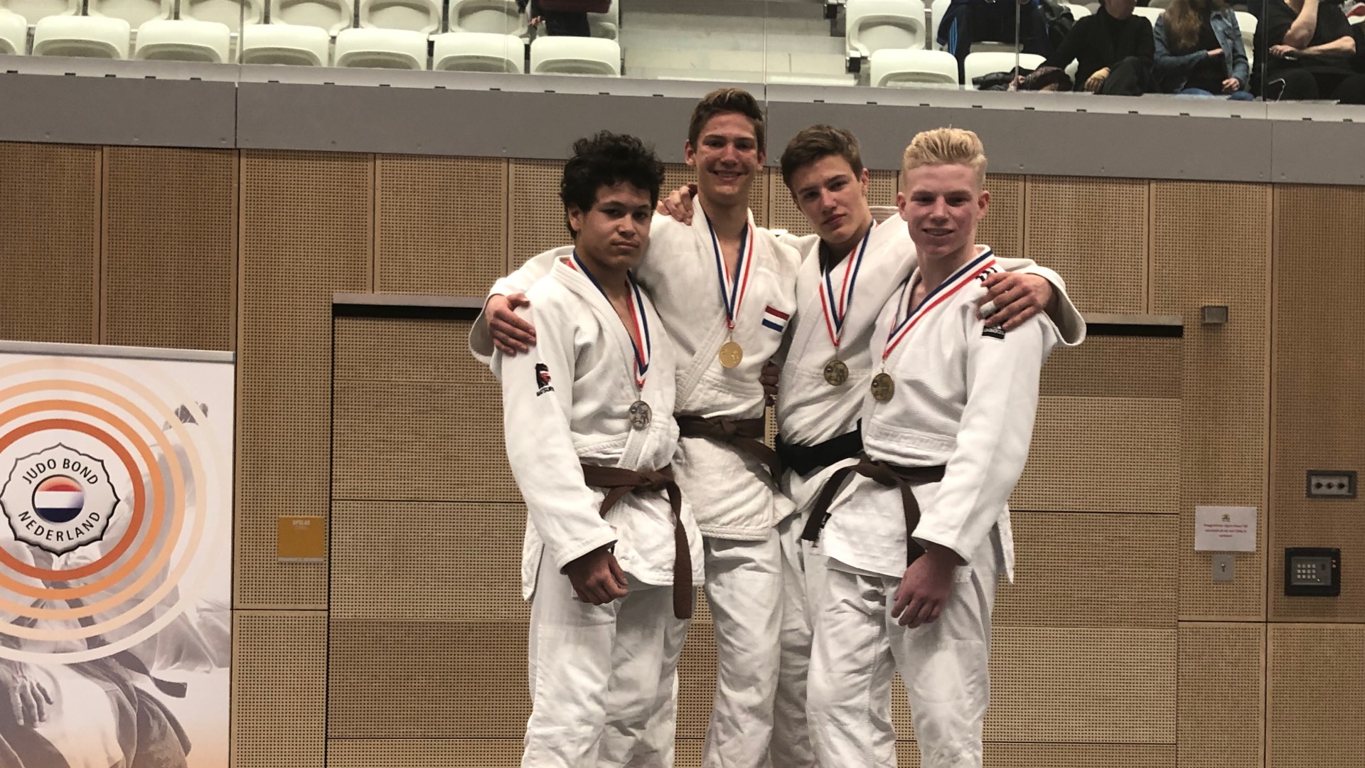 JELLE VAN DER WERFF KAMPIOEN VAN NEDERLAND TOT 18 JAAR