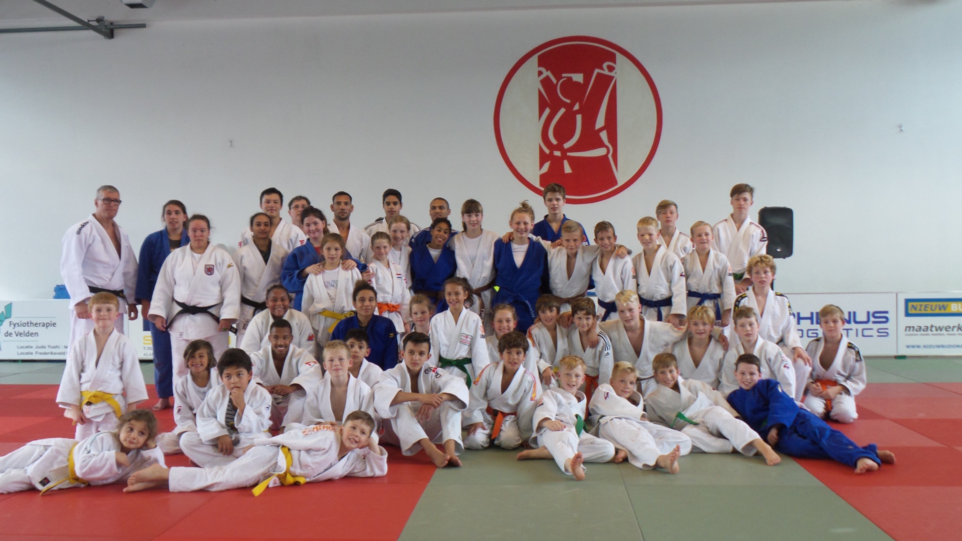 DIFFERDANGE UIT LUXEMBURG BIJ JUDO YUSHI